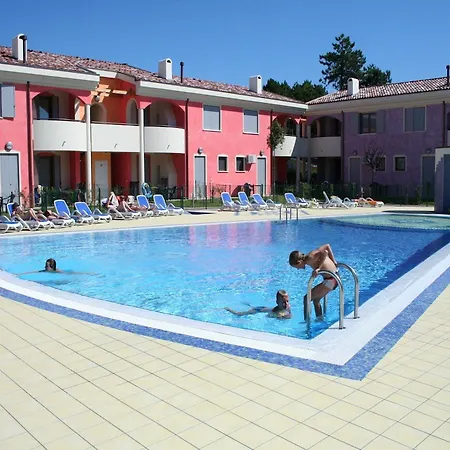 דירה Bright With Swimming Pool *